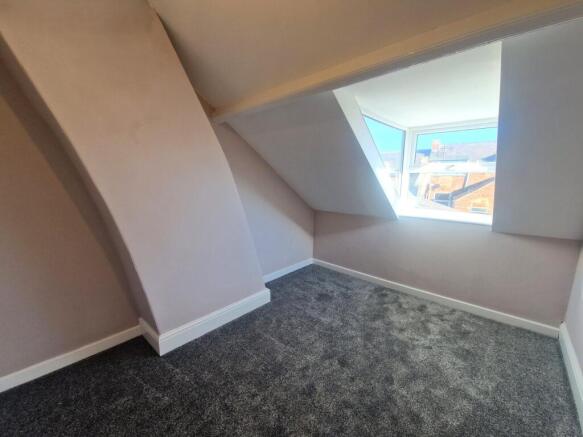 4 bed Terraced for sale Image 10