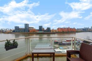 29, Sherwood Court, Chatfield Road, London SW11 3UY