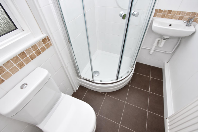84 Shower Room.png