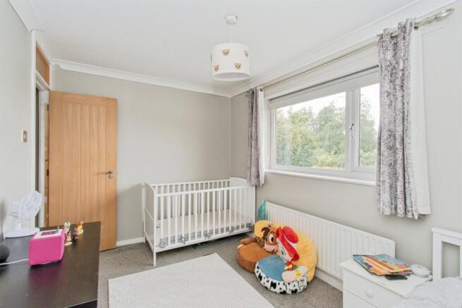 2 bed Terraced for sale Image 8