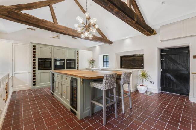 Lower End Farmhouse, 10 High Street South, Tiffiel