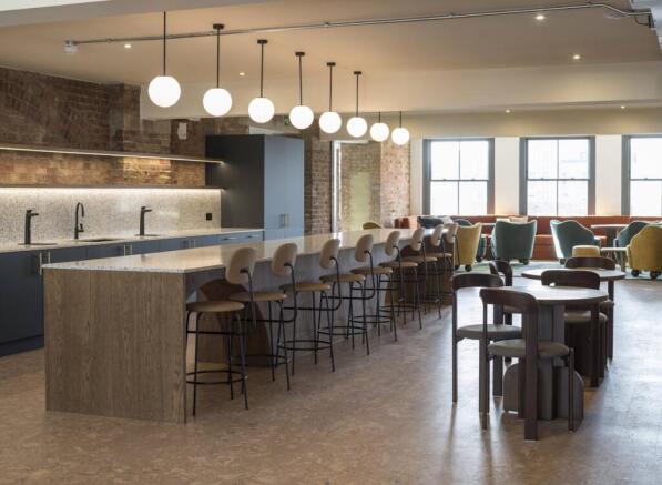 4th Floor - Kitchen / Breakout