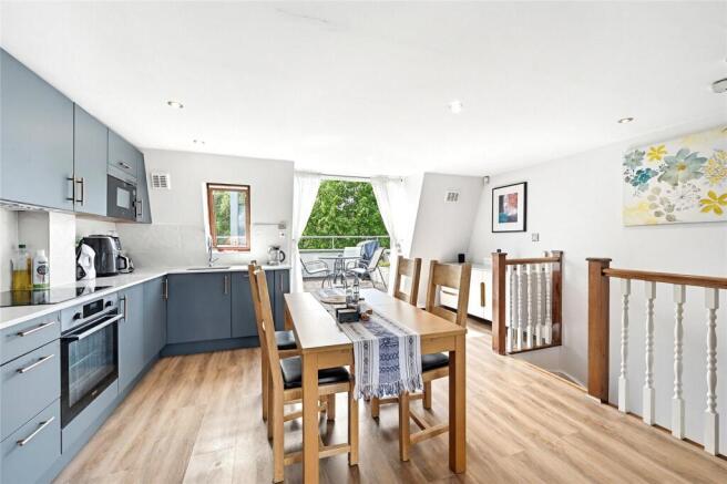 Kitchen/Dining Area