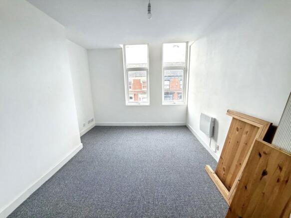 9 bed Terraced for sale Image 9