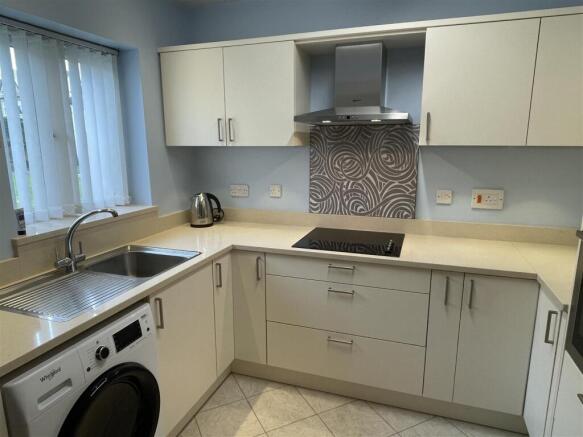 Kitchen.JPG