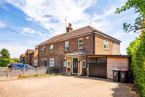 Dunstable Road, Totternhoe, Central Bedfordshire, LU6