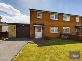 15, Slade View, Rogiet NP26 3SB