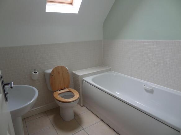 Photo 9