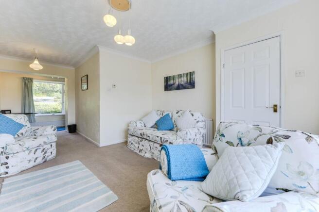 3 bed Terraced for sale Image 4