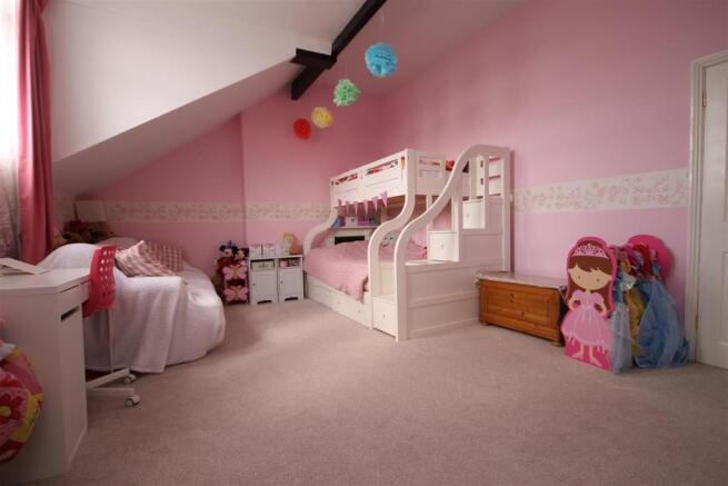 bed 3 (1).JPG