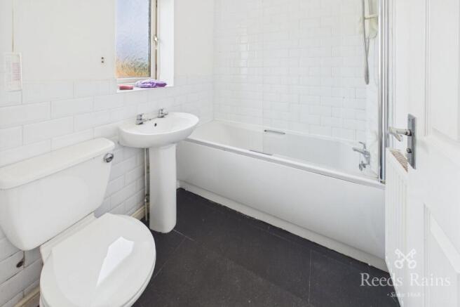 3 bed Semi-Detached for sale Image 5
