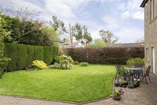 Garden View 3