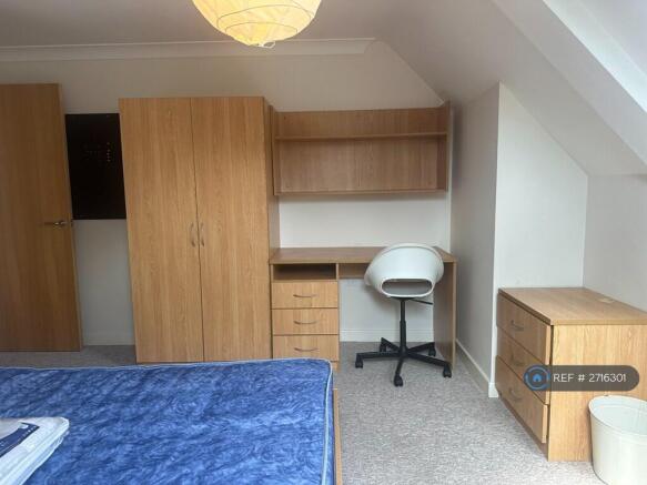 Bedroom Storage And Study Space