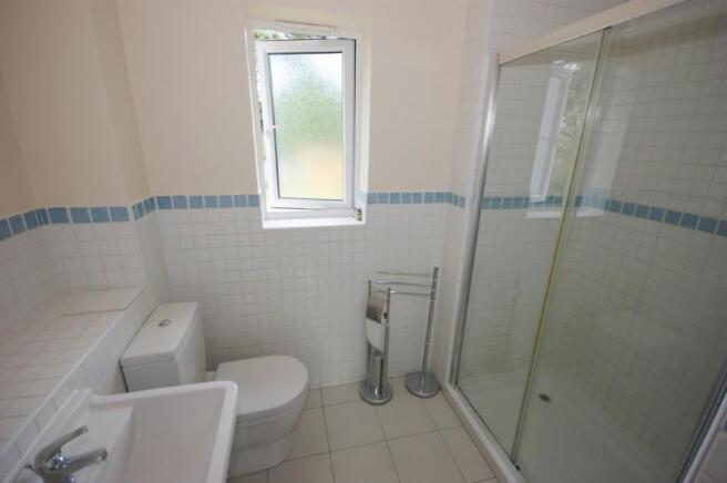En-Suite 2