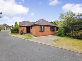 2, Peacock Close, Nottingham NG14 7RA