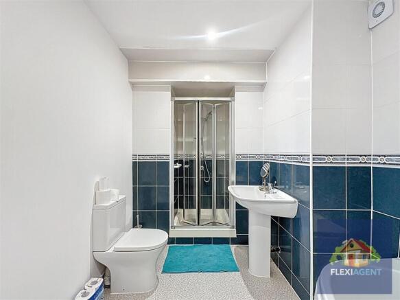 4 piece Bathroom