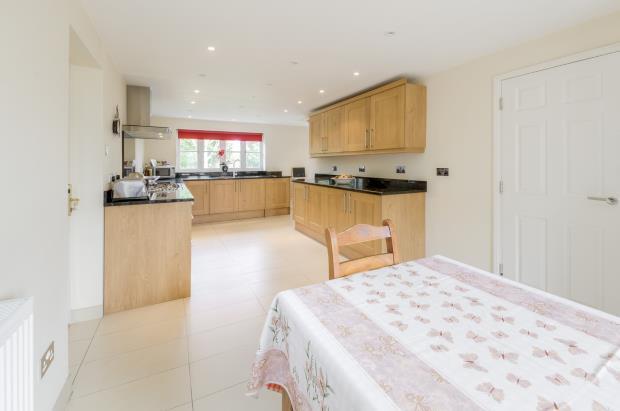 Kitchen/breakfast ro