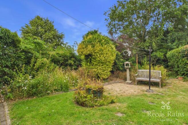 3 bed Semi-Detached for sale Image 5