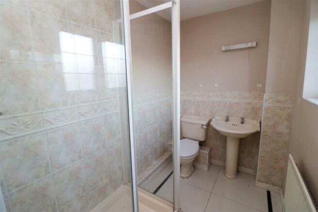 En Suite Shower Room