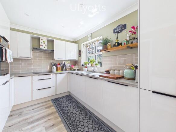 3 bed Detached for sale Image 5