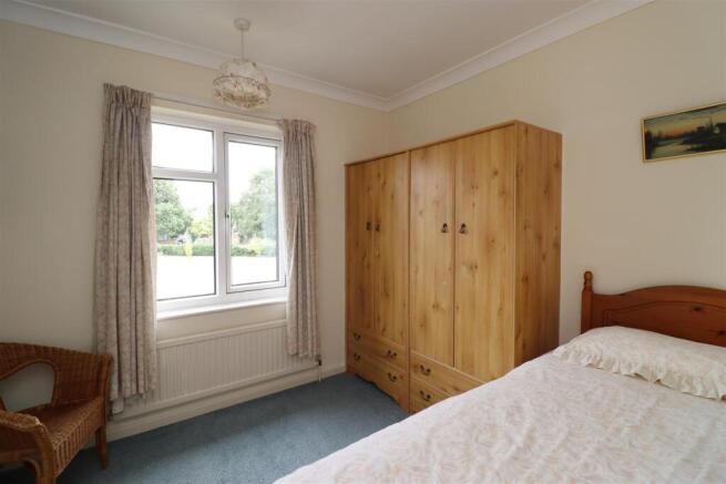 3 bed Semi-Detached for sale Image 10
