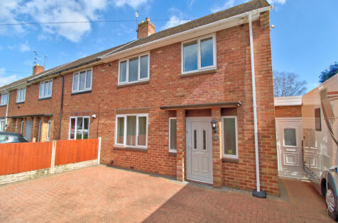 Gould Avenue West, Kidderminster, DY11