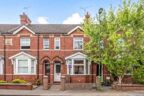 Madeira Avenue, Horsham, RH12