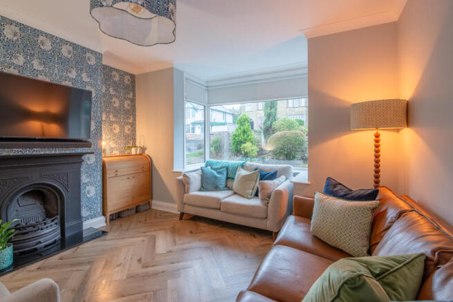 3 bed Semi-Detached for sale Image 6