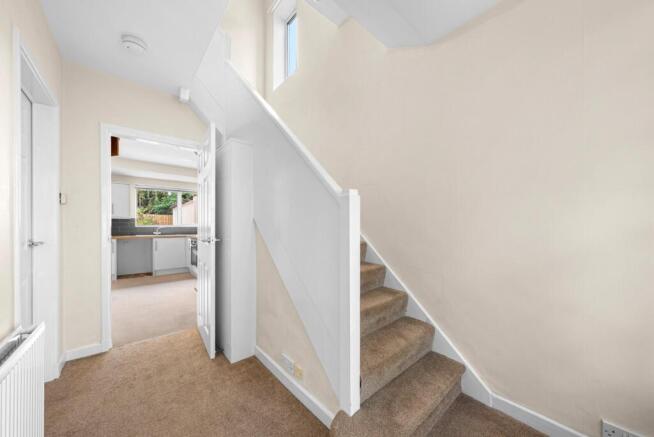 3 bed Semi-Detached for sale Image 7