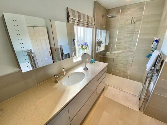 Ensuite 1