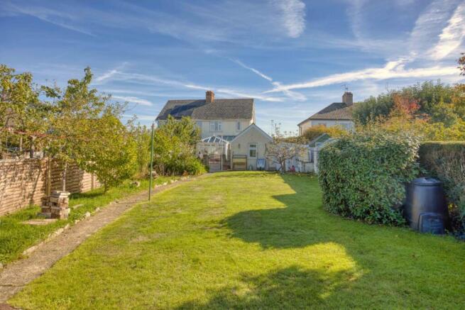 Ewemove Taunton Hillview (9)