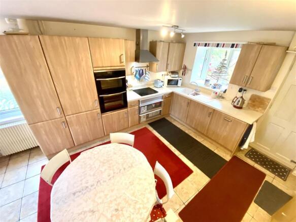 LIVING ROOM/KITCHEN