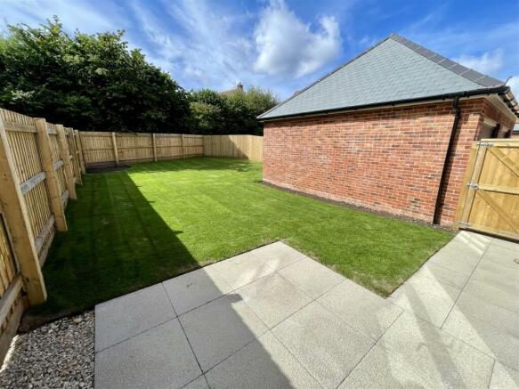 10. garden6.jpg