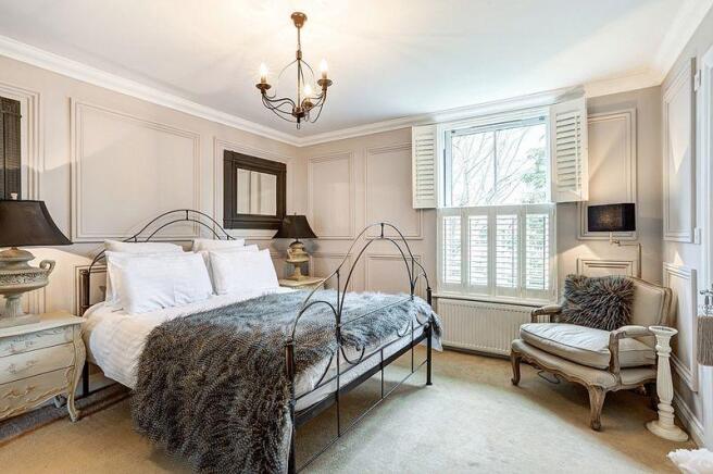 BEDROOM 1 FRONT