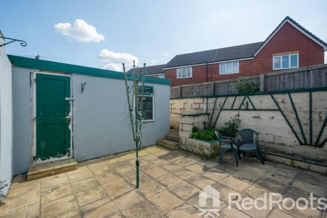 4 bed Terraced to rent Image 12