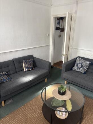Lounge II