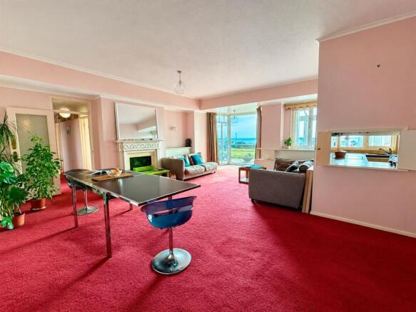 Living/Dining Room