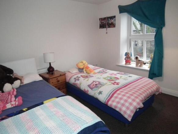 Bed 2.JPG