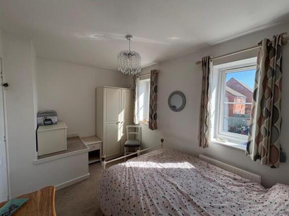 2 bed Terraced for sale Image 4