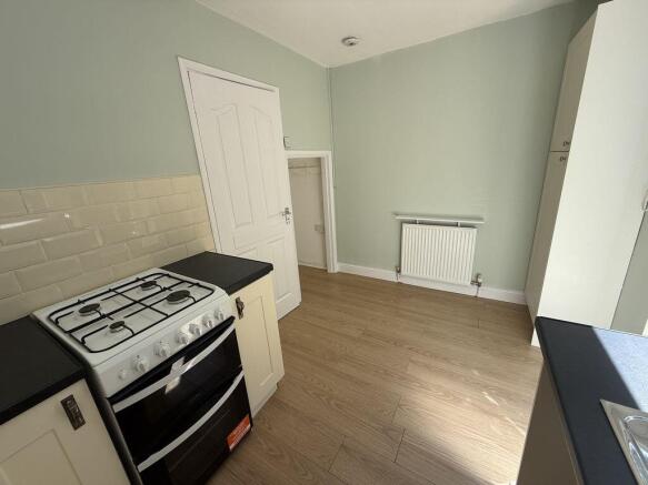 House in Sandwell, West Midlands - View 4
