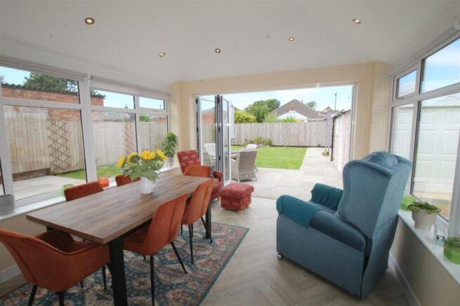 Rossendale Road, 27, orangery.JPG