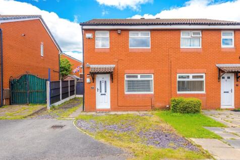 Cartwright Grove, Leigh, WN7