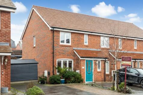 Muggeridge Road, Billingshurst, RH14