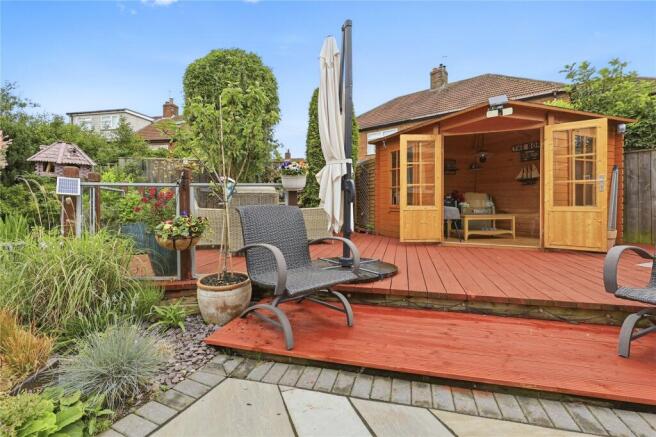 3 bed Bungalow for sale Image 4
