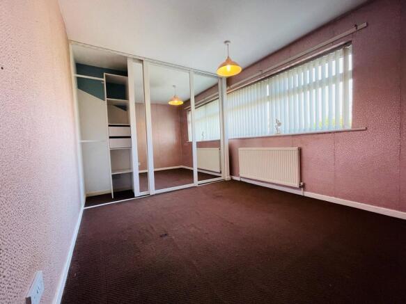 4 bed Detached to rent Image 10