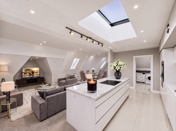 Kitchen/Living Space