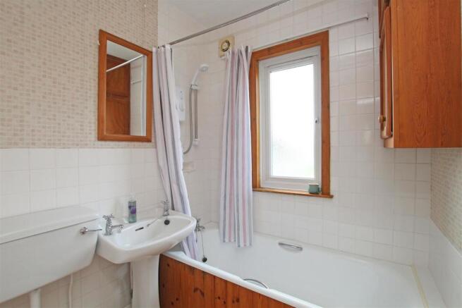 TS - Bathroom.jpg