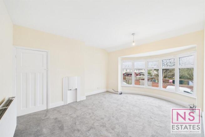 3 bed Terraced for sale Image 11