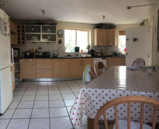 1 Bardsley Close, Colchester, Essex, CO4 5GS photo 4