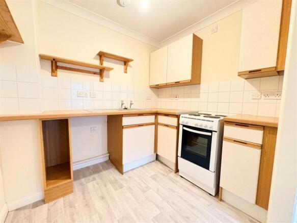 KITCHEN.jpg